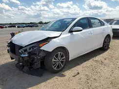 3KPF24AD7PE532490 2023 KIA FORTE