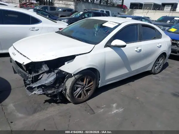 3KPF24AD7PE551055 2023 KIA FORTE - Image 2