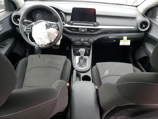 3KPF24AD7PE557549 2023 KIA FORTE - Image 8