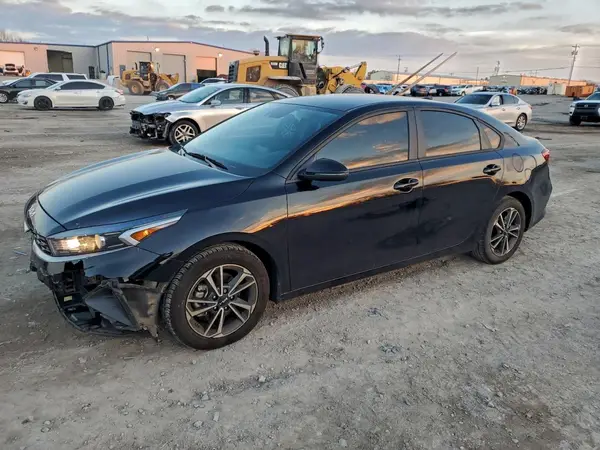 3KPF24AD7PE561309 2023 KIA FORTE - Image 1
