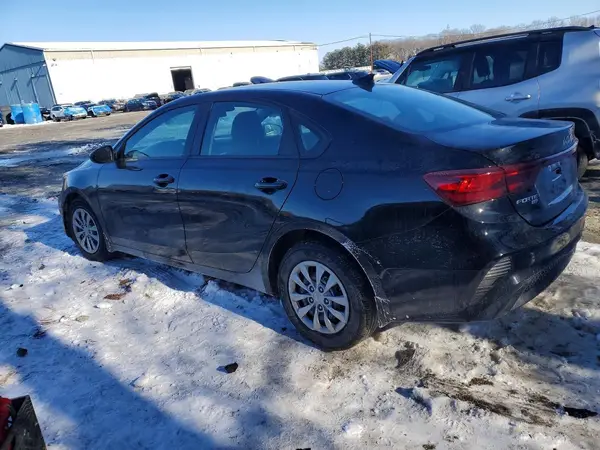 3KPF24AD7PE562704 2023 KIA FORTE - Image 2