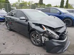 3KPF24AD7PE563187 2023 KIA FORTE