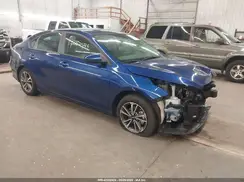 3KPF24AD7PE569555 2023 KIA FORTE