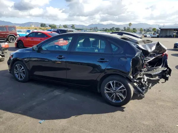 3KPF24AD7PE570575 2023 KIA FORTE - Image 2