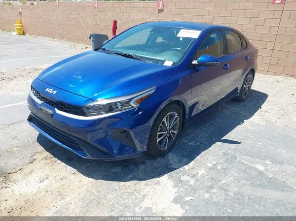 3KPF24AD7PE571371 2023 KIA FORTE - Image 2