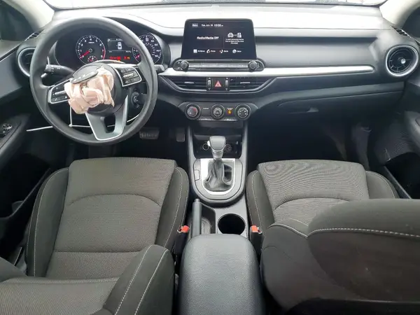 3KPF24AD7PE573881 2023 KIA FORTE - Image 8