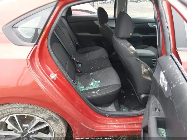 3KPF24AD7PE575775 2023 KIA FORTE - Image 8