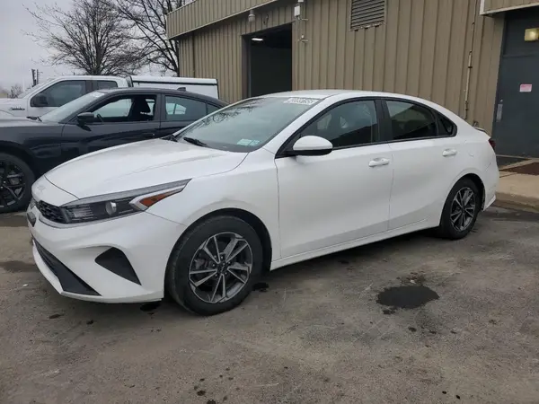 3KPF24AD7PE575937 2023 KIA FORTE - Image 1