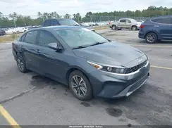 3KPF24AD7PE581401 2023 KIA FORTE