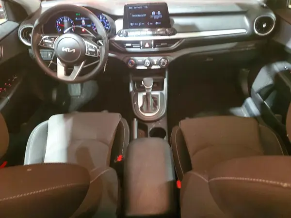 3KPF24AD7PE582998 2023 KIA FORTE - Image 8