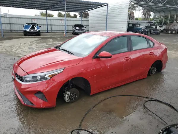 3KPF24AD7PE583262 2023 KIA FORTE - Image 1