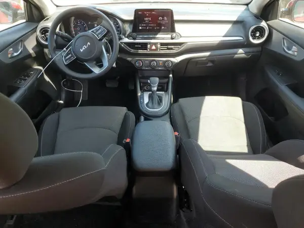 3KPF24AD7PE592107 2023 KIA FORTE - Image 8