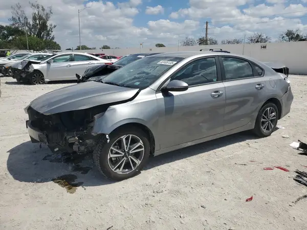 3KPF24AD7PE592320 2023 KIA FORTE - Image 1
