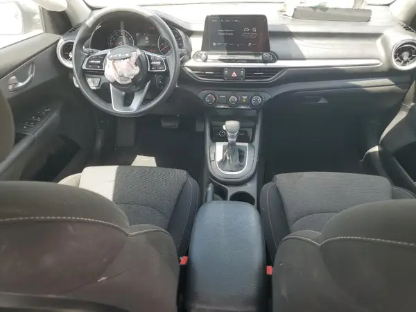 3KPF24AD7PE592320 2023 KIA FORTE - Image 8