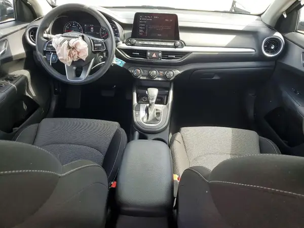3KPF24AD7PE598683 2023 KIA FORTE - Image 8