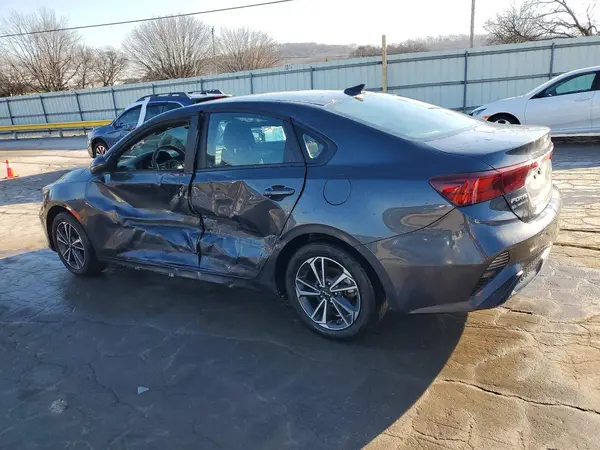3KPF24AD7PE602831 2023 KIA FORTE - Image 2