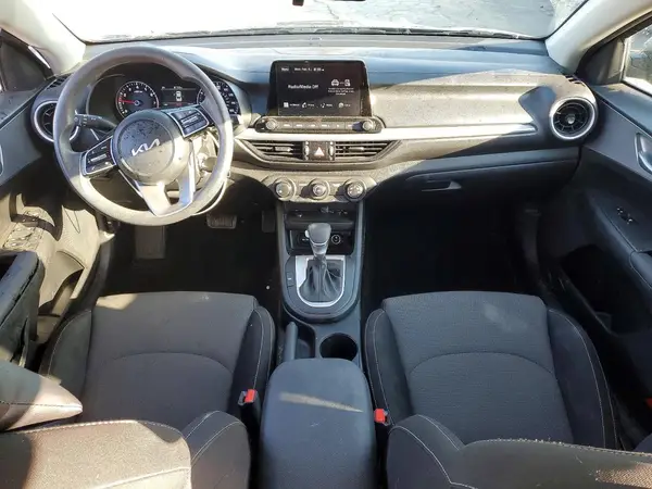 3KPF24AD7PE602831 2023 KIA FORTE - Image 8