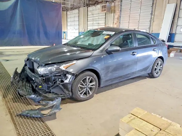 3KPF24AD7PE603333 2023 KIA FORTE - Image 1