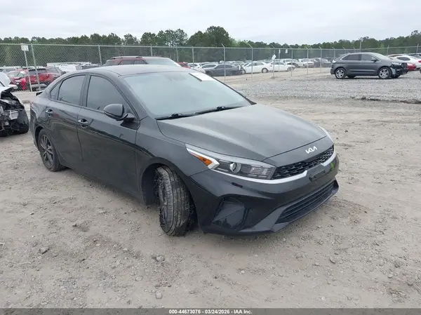 3KPF24AD7PE604739 2023 KIA FORTE - Image 1