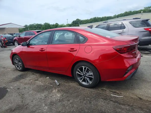 3KPF24AD7PE606149 2023 KIA FORTE - Image 2