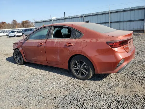 3KPF24AD7PE606314 2023 KIA FORTE - Image 2