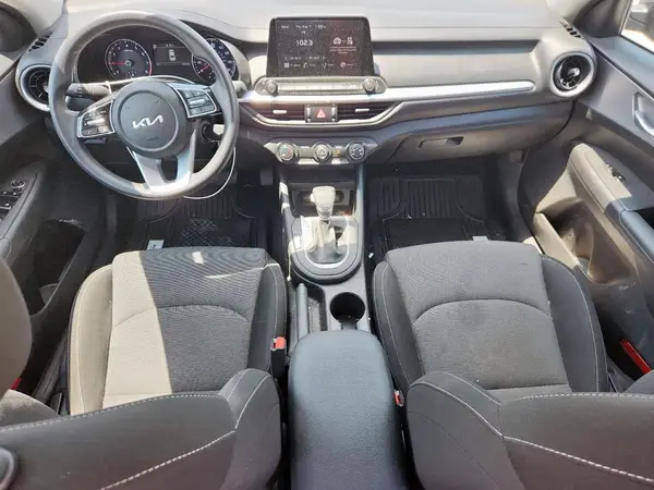3KPF24AD7PE607141 2023 KIA FORTE - Image 8