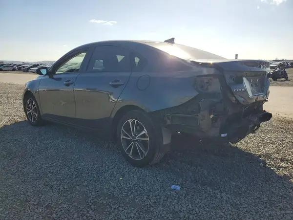 3KPF24AD7PE610203 2023 KIA FORTE - Image 2