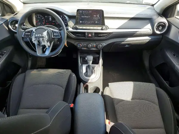3KPF24AD7PE611612 2023 KIA FORTE - Image 8