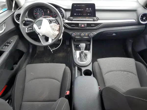 3KPF24AD7PE613599 2023 KIA FORTE - Image 8