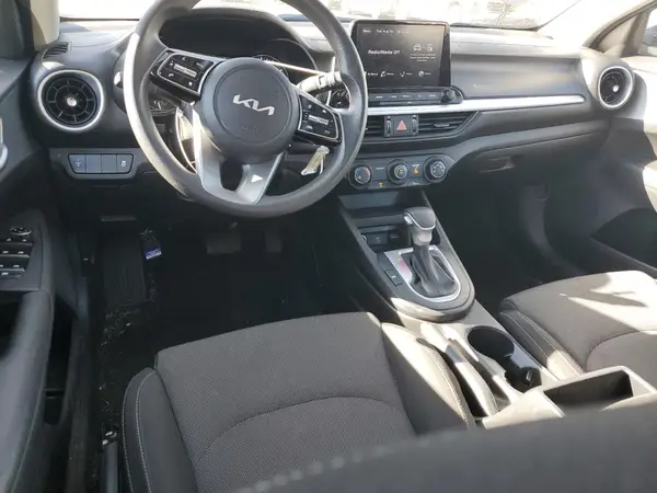 3KPF24AD7PE614459 2023 KIA FORTE - Image 8