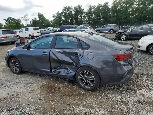 3KPF24AD7PE614896 2023 KIA FORTE - Image 2