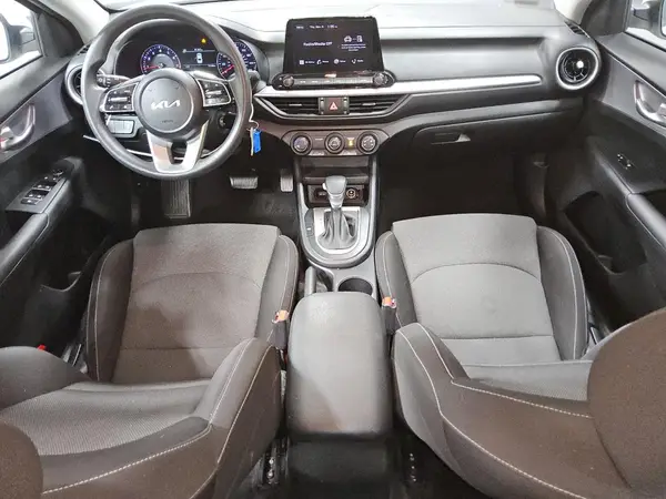 3KPF24AD7PE615000 2023 KIA FORTE - Image 8