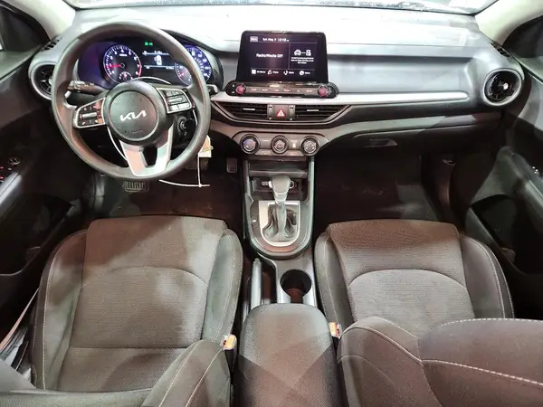 3KPF24AD7PE615157 2023 KIA FORTE - Image 8