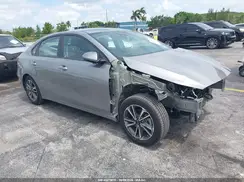 3KPF24AD7PE615904 2023 KIA FORTE