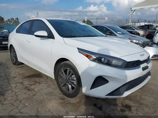 3KPF24AD7PE618141 2023 KIA FORTE - Image 1