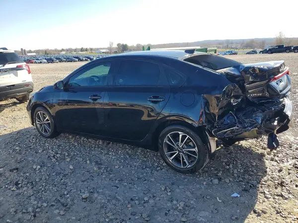 3KPF24AD7PE622688 2023 KIA FORTE - Image 2