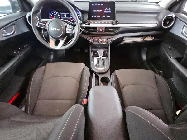 3KPF24AD7PE628488 2023 KIA FORTE - Image 8