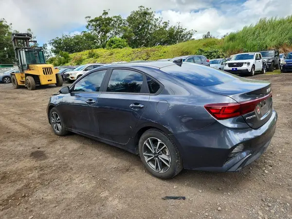3KPF24AD7PE630533 2023 KIA FORTE - Image 2