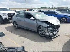 3KPF24AD7PE631701 2023 KIA FORTE