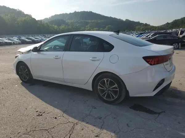3KPF24AD7PE636705 2023 KIA FORTE - Image 2