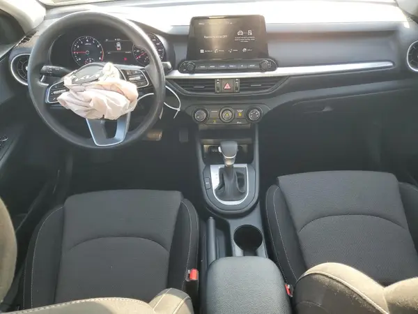 3KPF24AD7PE636705 2023 KIA FORTE - Image 8