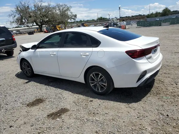 3KPF24AD7PE638020 2023 KIA FORTE - Image 2