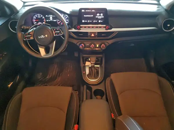 3KPF24AD7PE642021 2023 KIA FORTE - Image 8