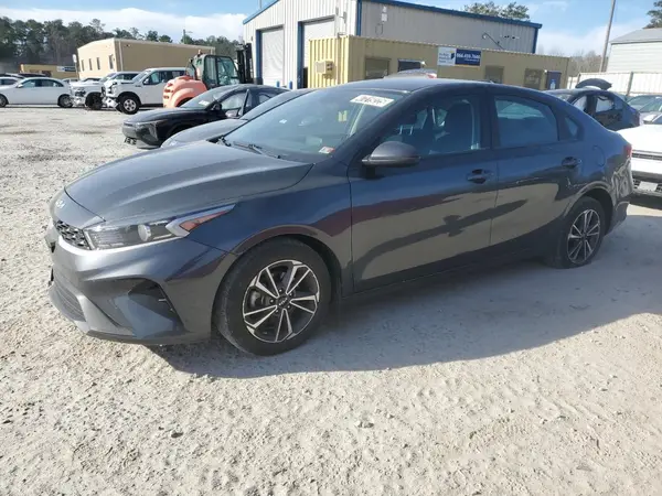 3KPF24AD7PE643704 2023 KIA FORTE - Image 1