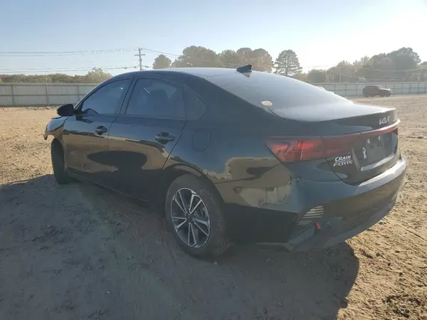 3KPF24AD7PE647283 2023 KIA FORTE - Image 2