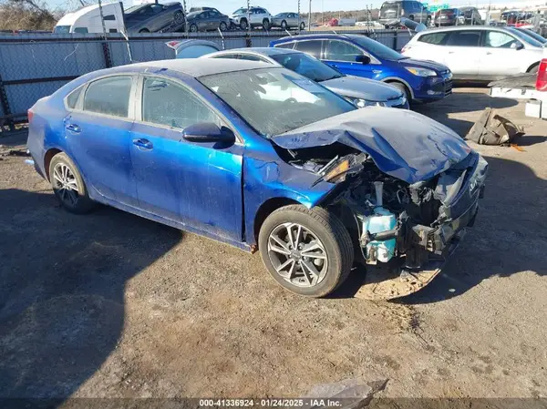 3KPF24AD7PE648269 2023 KIA FORTE - Image 1