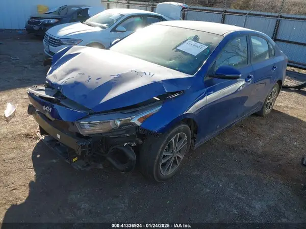 3KPF24AD7PE648269 2023 KIA FORTE - Image 2