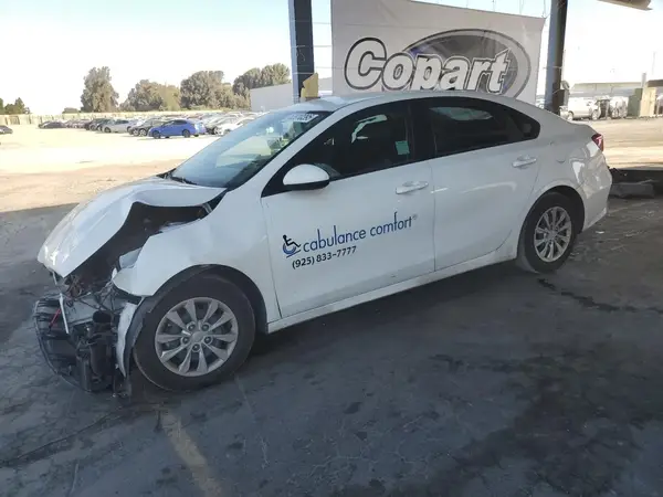 3KPF24AD7PE656839 2023 KIA FORTE - Image 1