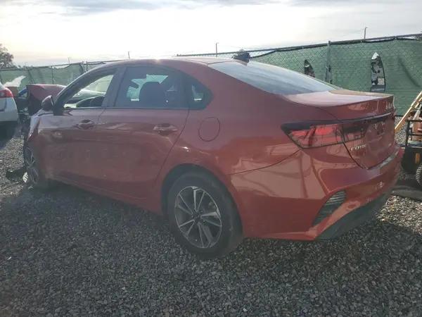 3KPF24AD7PE660101 2023 KIA FORTE - Image 2