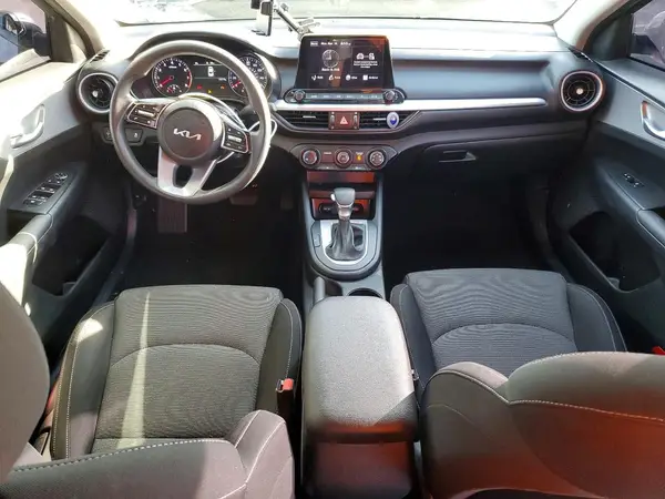 3KPF24AD7PE665007 2023 KIA FORTE - Image 8